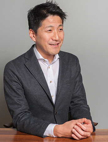 元々別の同業フランチャイズチェーンでオーナーをしていた小川社長。その時の経験がライフデリの立ち上げに生かされている