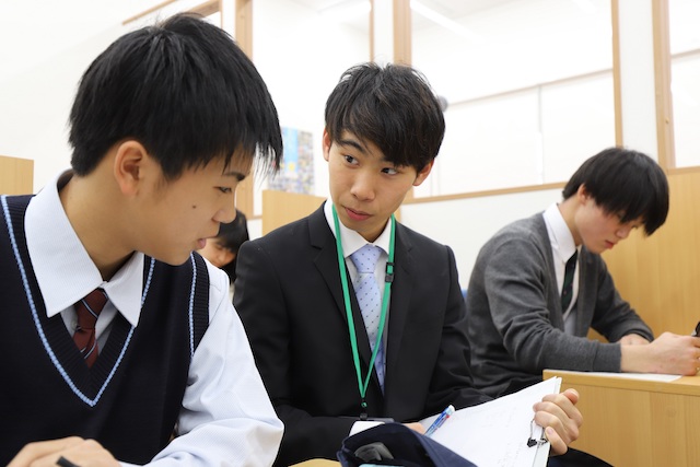 alt圧倒的なノウハウであらゆる層の生徒にきめ細やかな指導を実現している