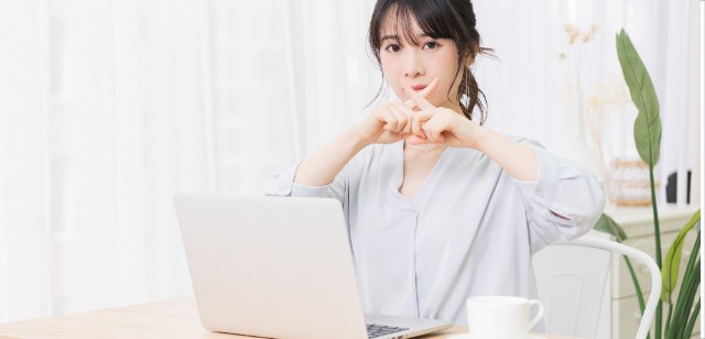 保育士が副業をする際の注意点
