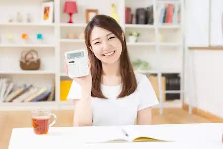 リンパマッサージサロンは儲かる？開業後の収入目安