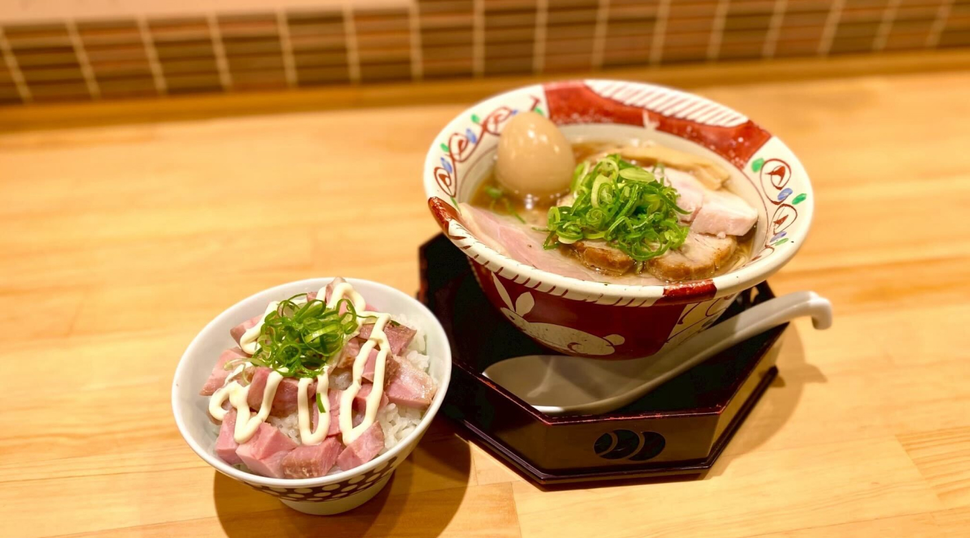 女性やファミリー層から口コミで高評価！　『小麦と鈴』こだわりの雰囲気づくり